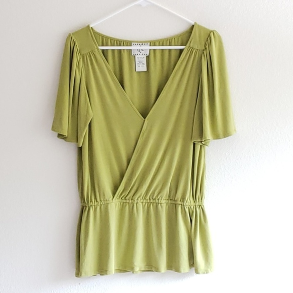 Ice womens green top sz medium wide sleeves shirt - Picture 8 of 8